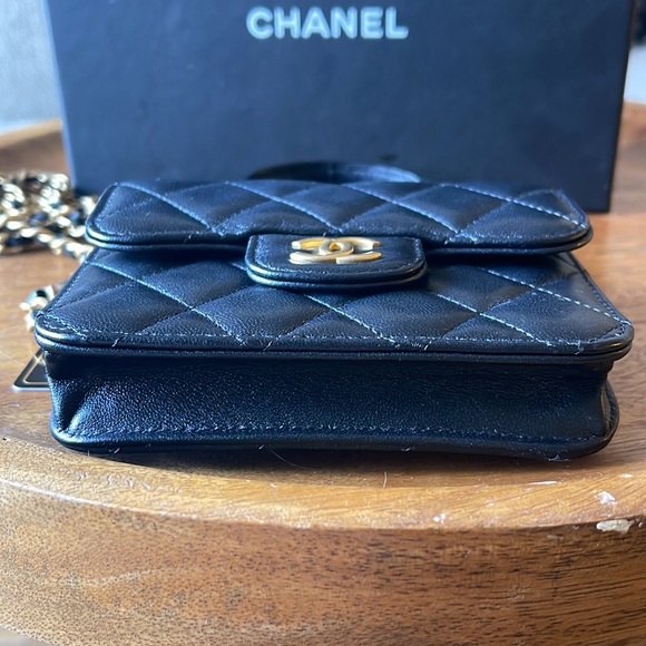 Chanel top handle coin purse - Picture 3 of 5